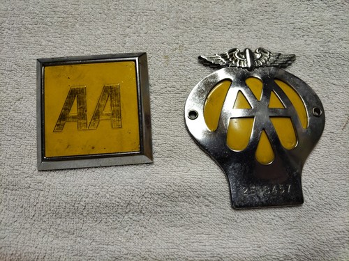 Vintage members badges - aa,