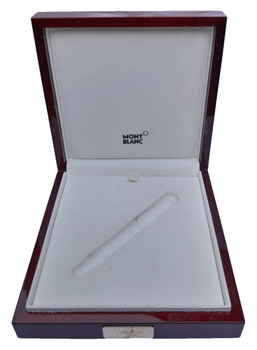 Mont blanc empty wooden - empty,