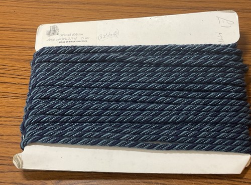 Vintage metres mm cord - metres, 9