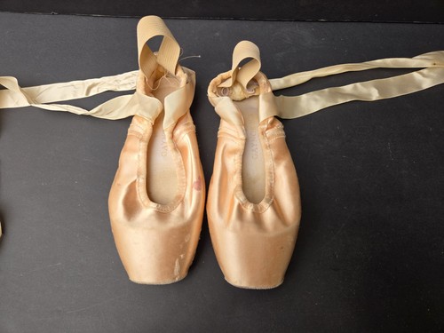 Gaynor minden pointe kids - gaynor,