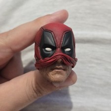 Hot Toys Deadpool Half Masked