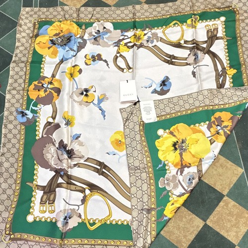 Gucci silk satin square - square, scarf