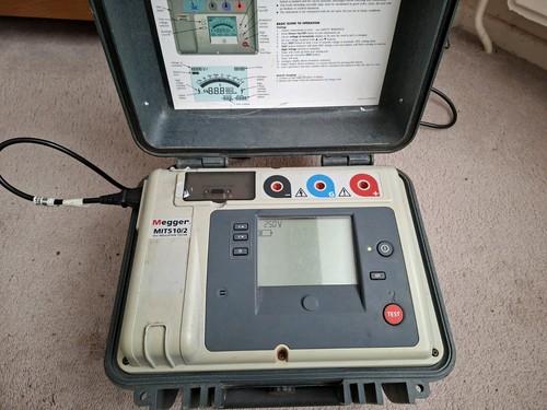 Megger mit510 2 - **,
