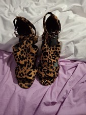 Top Shop Leopard Print Sandals Size 6