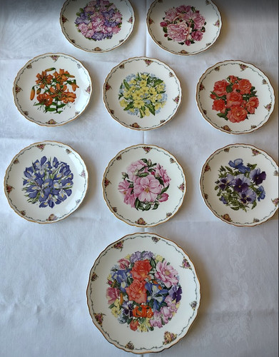 Royal albert commemorative - royal,