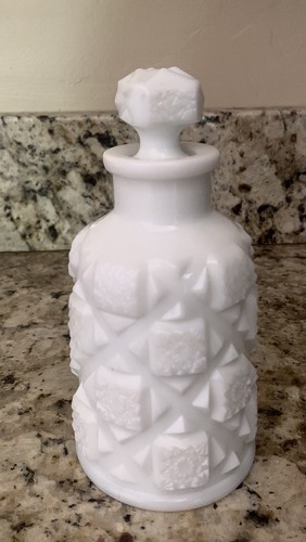 Westmoreland milk glass old - milk,