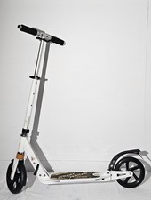 Street Fighter 200mm Adult Kick Scooter – Folding Design with Suspension