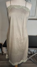 Vintage Brettles Full Nylon Slip  Size 16(Vintage 16) spaghetti strap