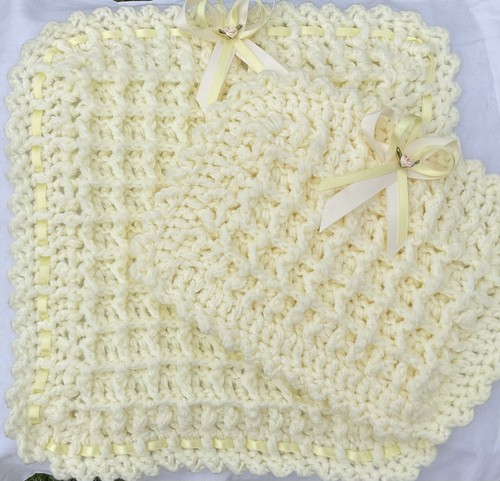 Beautiful handmade pom - handmade,