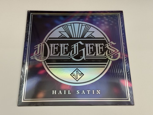 Foo fighters dee gees hail - fighters,