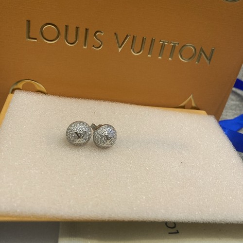 Louis vuitton silver - louis,