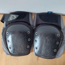 Small Knee Pads