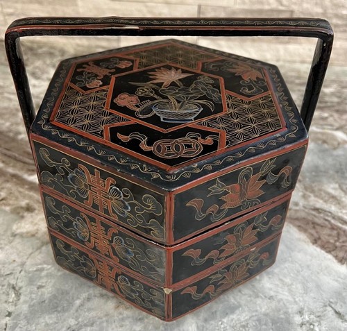 Antique lacquered stacking - lacquered,