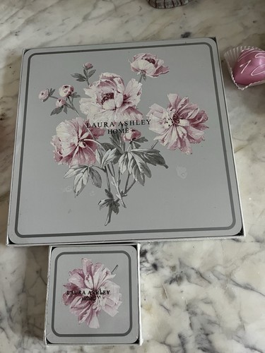 Laura ashley beatrice - laura,