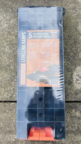 Levelling ramps motorhome - levelling,