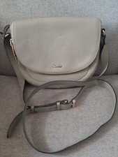 9" X 8" Kew Light Grey Leather