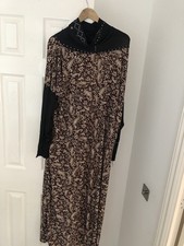 New ladies Brown Paisley Abaya
