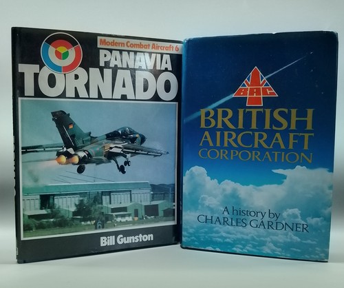 Vintage aircraft books - x,