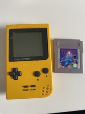 Nintendo Game Boy Yellow
