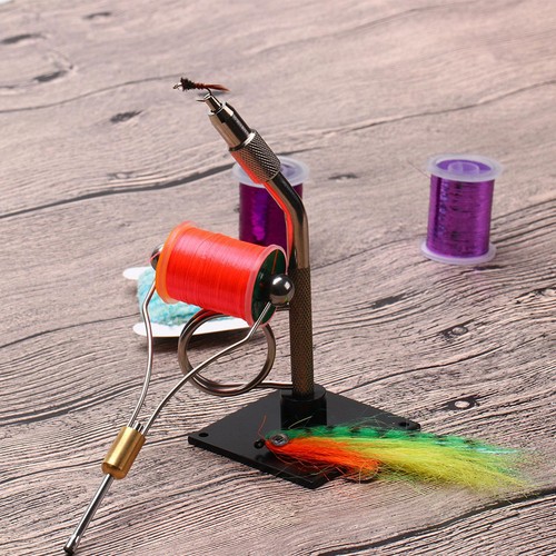 Rotating fly tying - fly, vise,