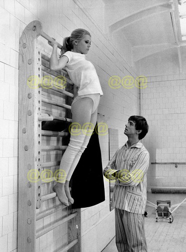 Photo jane fonda - photo, &