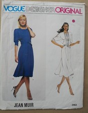 VOGUE DESIGNER ORIGINAL DRESS PATTERN by JEAN MUIR with LABEL