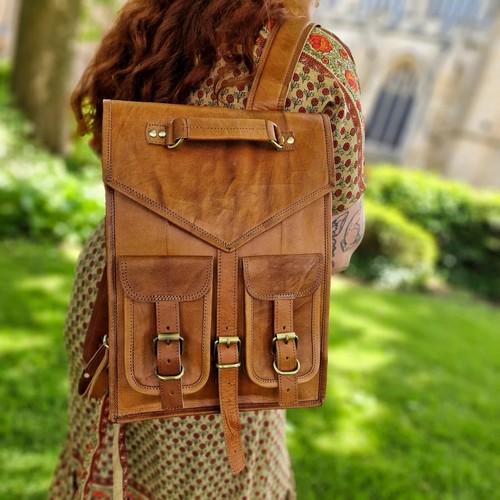 Vintage leather backpack - vintage,