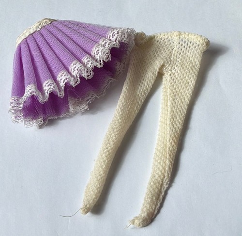 Vintage sindy doll - vintage, active