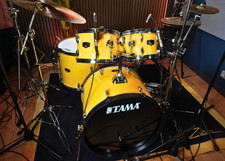 Tama Imperialstar Drum Set With Meinl Cymbals & Hardware (Excellent Condition)
