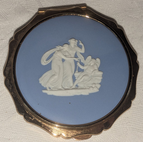 Vintage stratton compact - stratton,