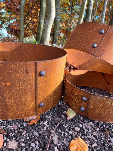 Riveted corten steel ring - steel,