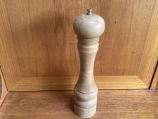 Vintage Large 1980’s Peter Piper Pepper Mill.