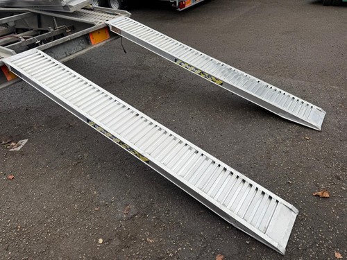 Heavy duty alumnium - heavy, ramps
