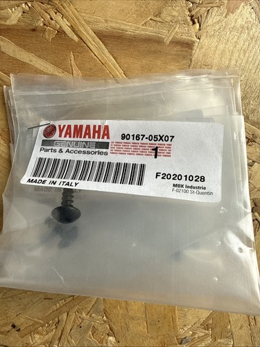 Yamaha screw - yamaha,