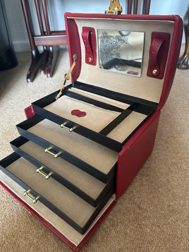 Vintage red leather vanity - red,