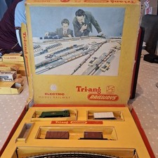 RARE Triang TT GAUGE T4 TRAIN