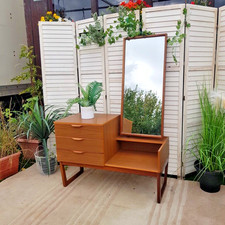 Dressing Chest – Table – Mid Century – Europa Furniture