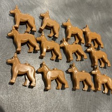 12 x Lego German Shepherd /