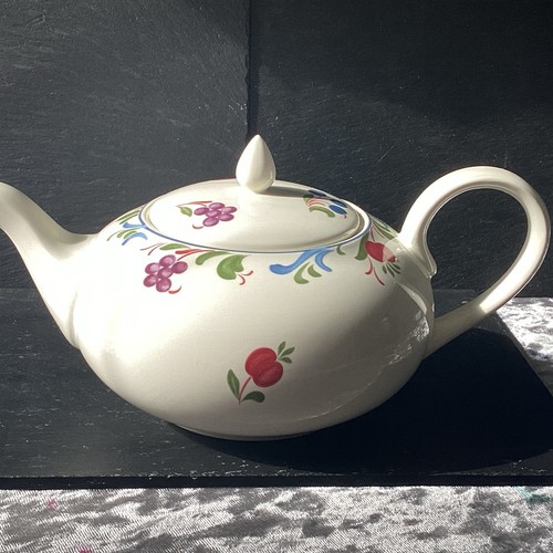 Cranborne poole tea pot - cranborne,
