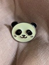 Cute Panda Face Enamel Pin Badge – Kawaii Animal Design – Collectible