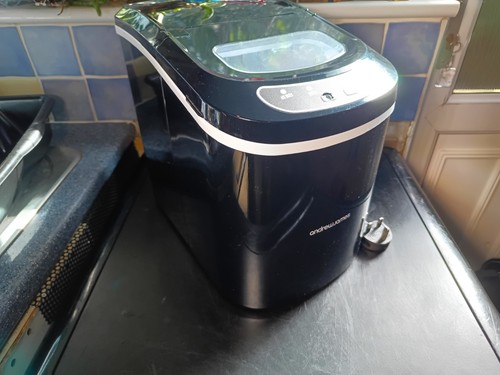 Ice maker machine compact - maker,