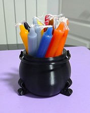 Mini cauldron with 12 coloured