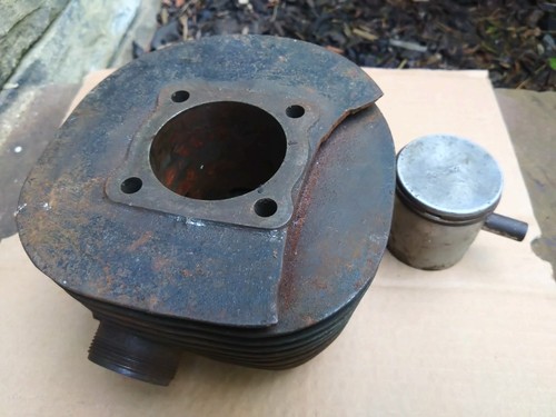 Bsa bantam cylinder barrel - ,