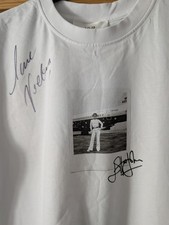 Victoria Beckham *** SIGNED