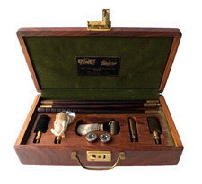 WILLIAM POWELL 12 BORE GUN CLEANING KIT IN CASE shotgun box
