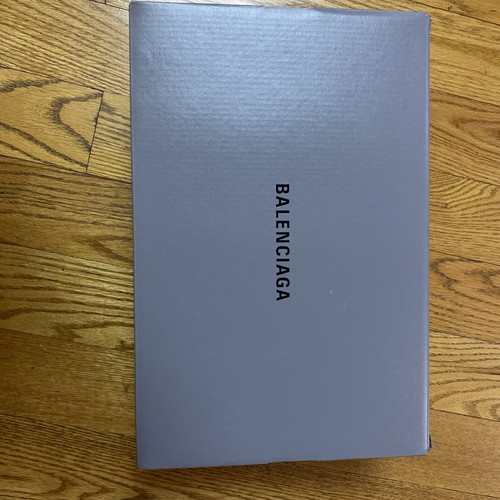 Balenciag shoe box empty - balenciag,