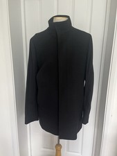 Reiss Men’s Black Wool Front