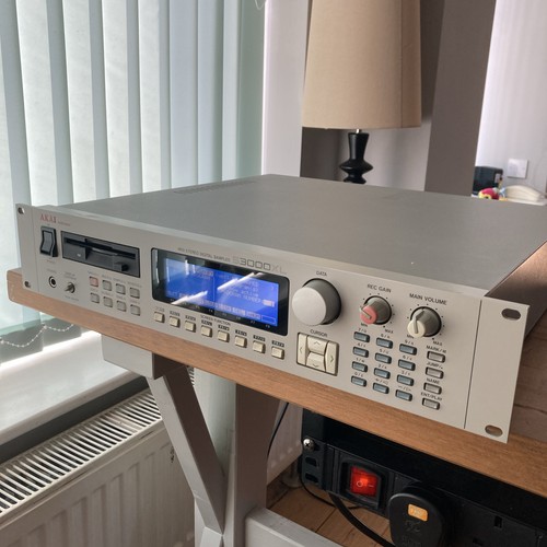 Akai s3000xl digital sampler - s3000xl,