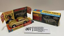 Corgi 261 James Bond Aston