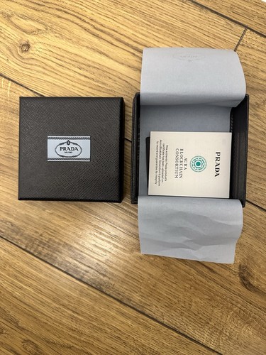 Prada empty box 10x10x4 5cm - box, 10x10x4.5cm